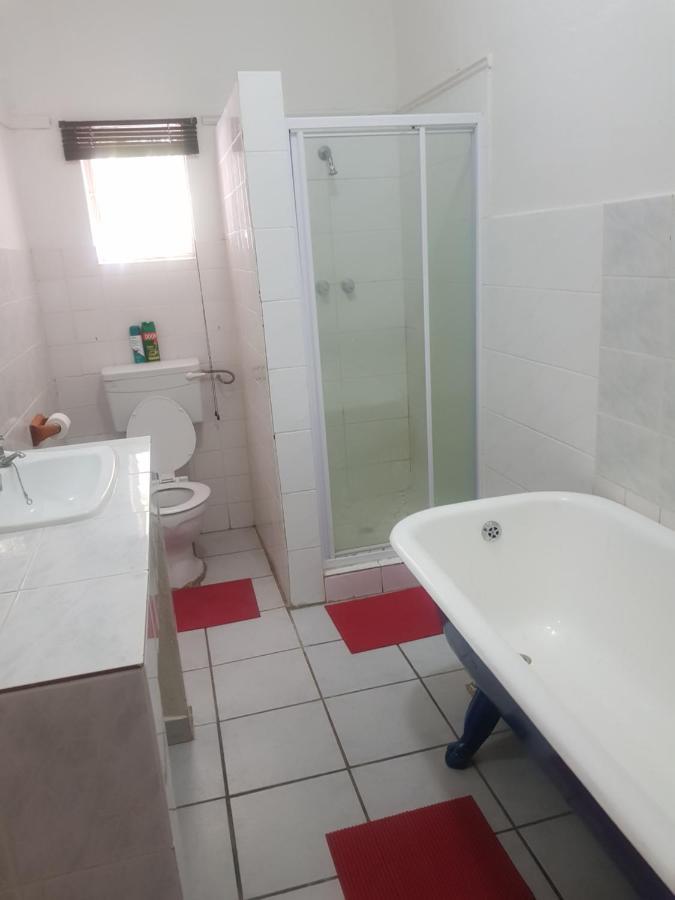 ריצ'מונד Karoo Manor Guesthouse And Restaurant מראה חיצוני תמונה